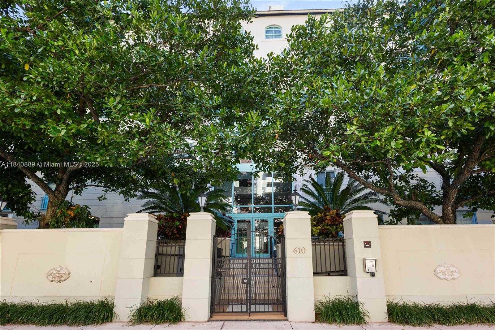 Small Image of 610 VALENCIA AVE #503, Coral Gables Number 7