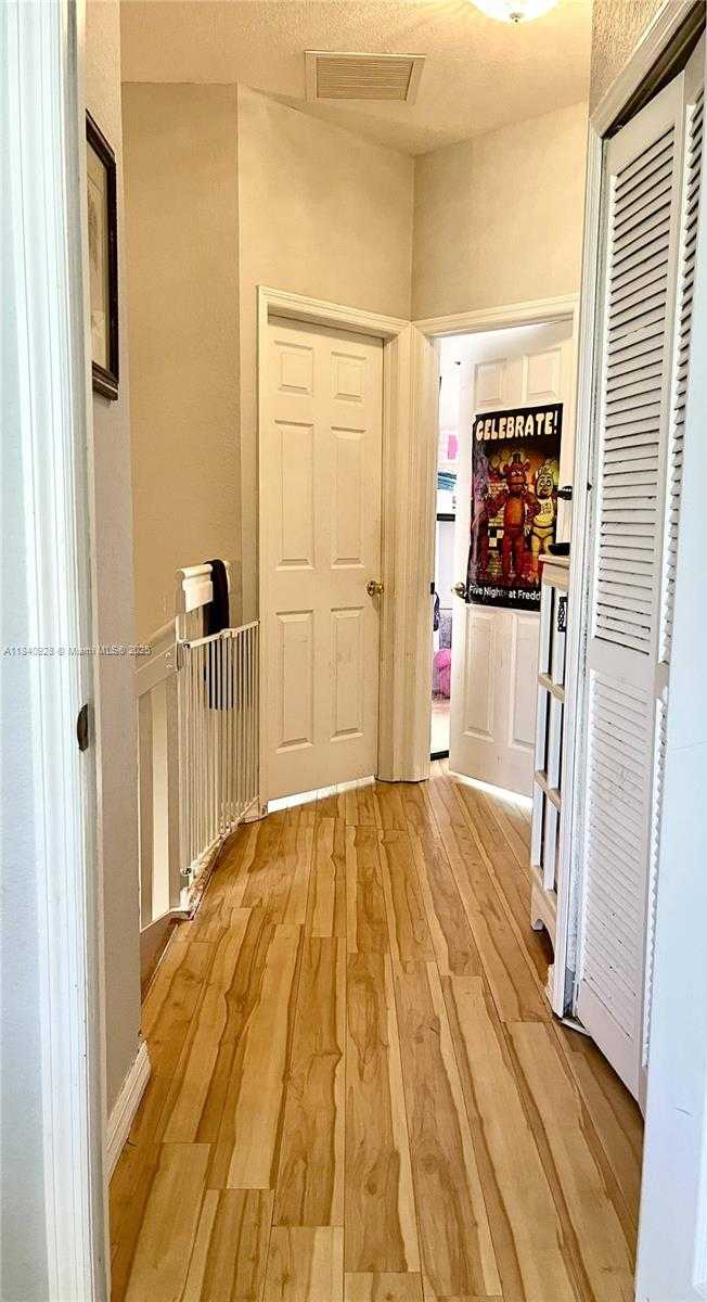 Small Image of 9087 SOUTH WEST 153RD CT, Miami Number 5