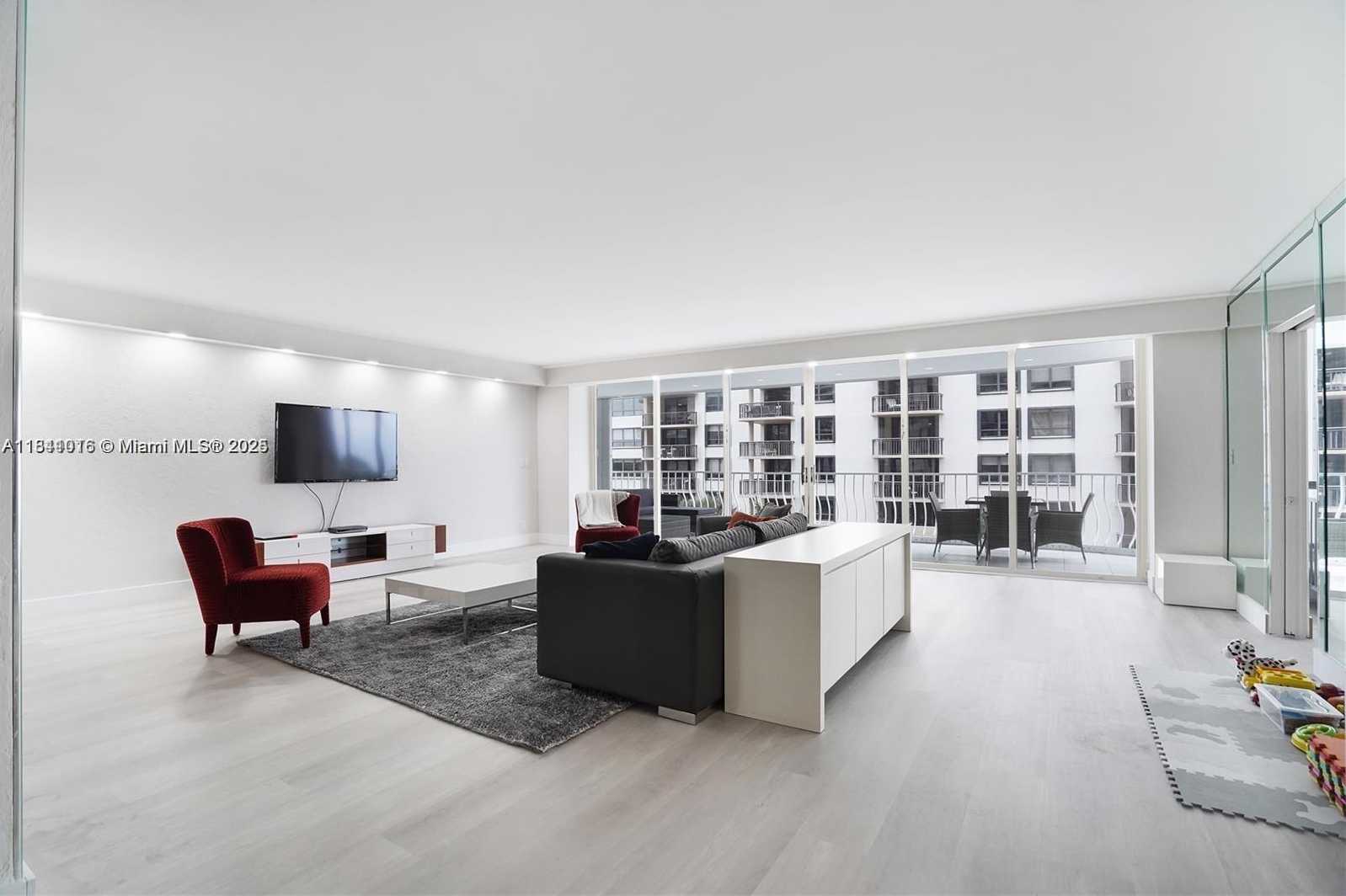 Small Image of 10155 COLLINS AVE #406, Bal Harbour Number 9