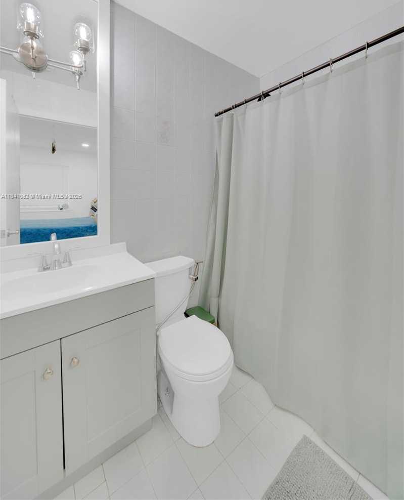 Small Image of 651 NORTH WEST 82ND AVE #124, Miami Number 20