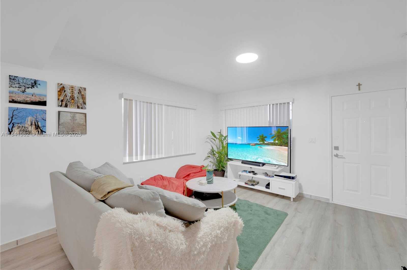 Small Image of 651 NORTH WEST 82ND AVE #124, Miami Number 5