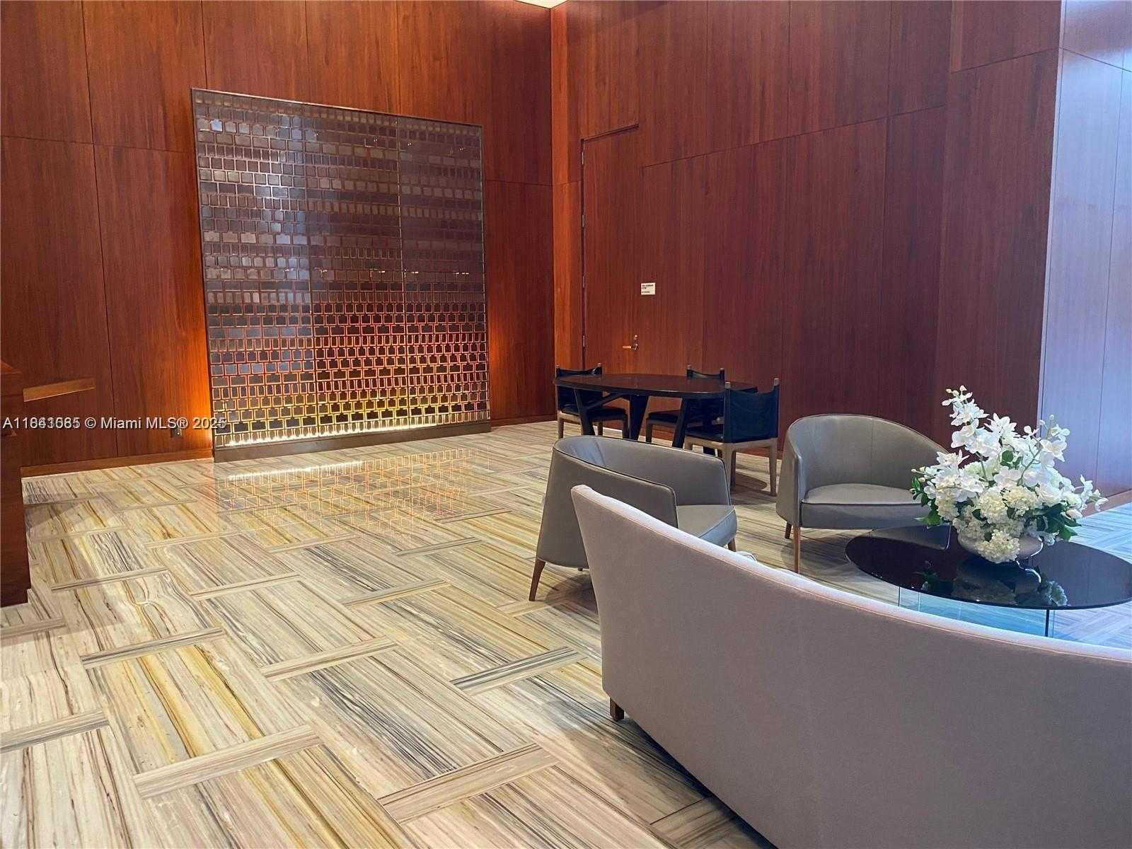 Small Image of 1300 BRICKELL BAY DR #3301, Miami Number 23