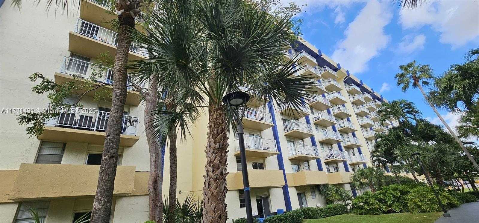Small Image of 801 NORTH WEST 47TH AVE #120W, Miami Number 2