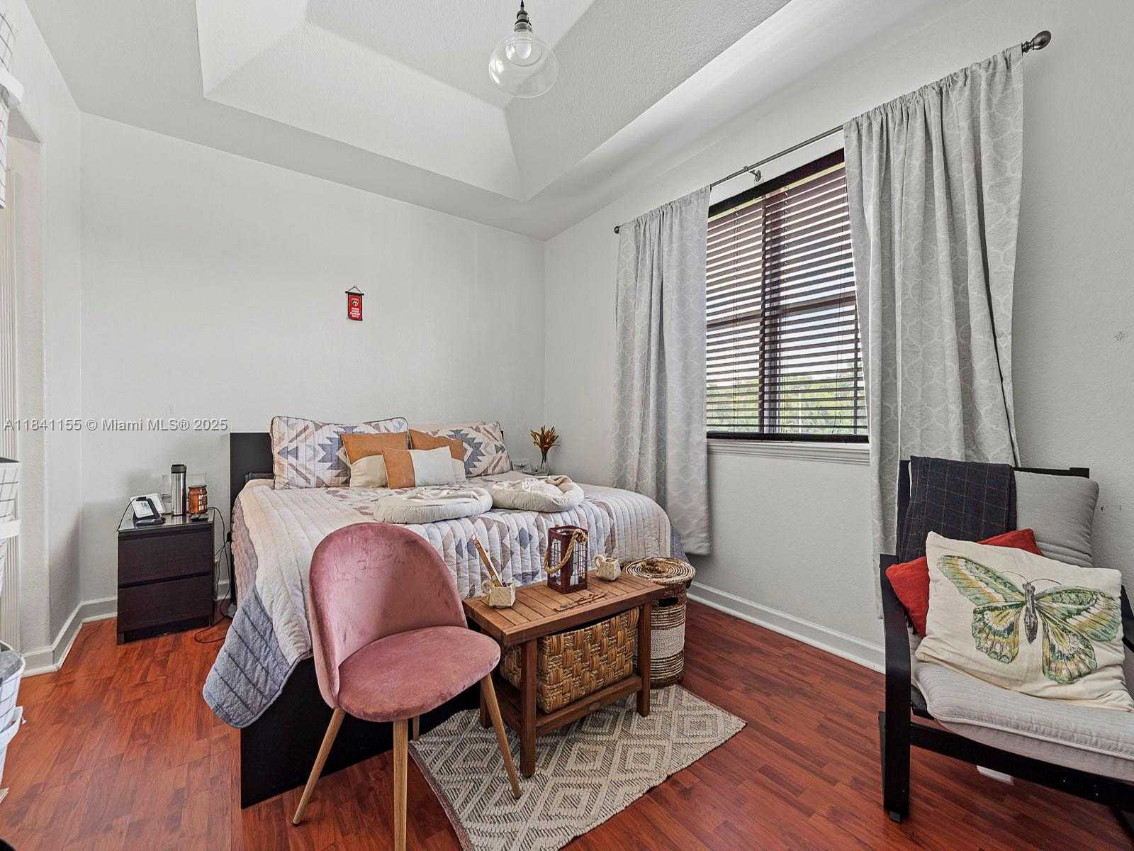 Small Image of 5400 NORTH WEST 107TH AVE #401, Doral Number 16