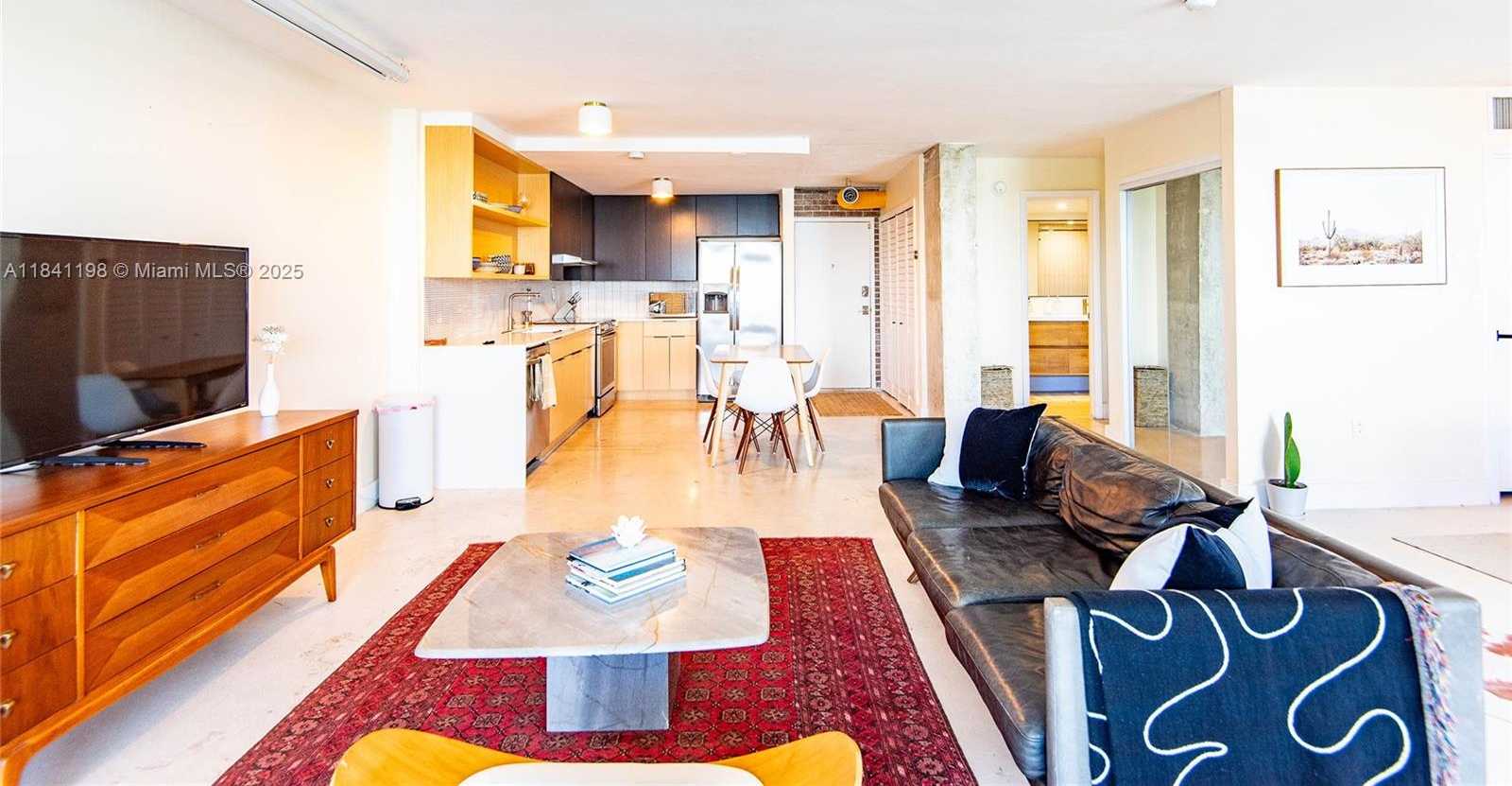 Small Image of 7928 WEST DR #510, North Bay Village Number 20