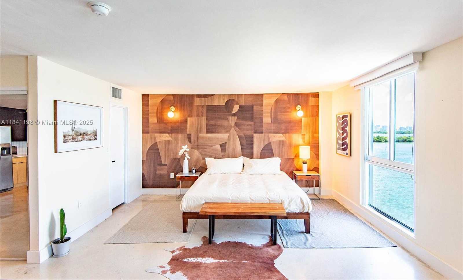 Small Image of 7928 WEST DR #510, North Bay Village Number 25