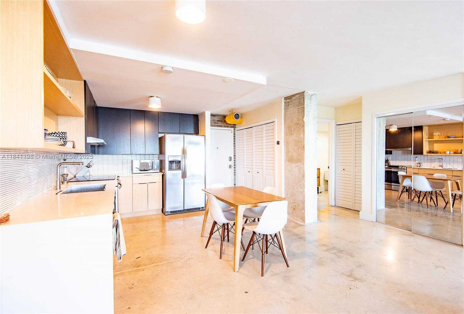 Small Image of 7928 WEST DR #510, North Bay Village Number 26