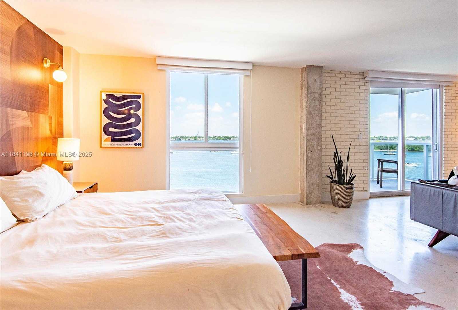 Small Image of 7928 WEST DR #510, North Bay Village Number 29