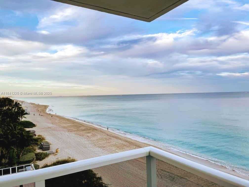 Small Image of 2751 SOUTH OCEAN DR #504S, Hollywood Number 3