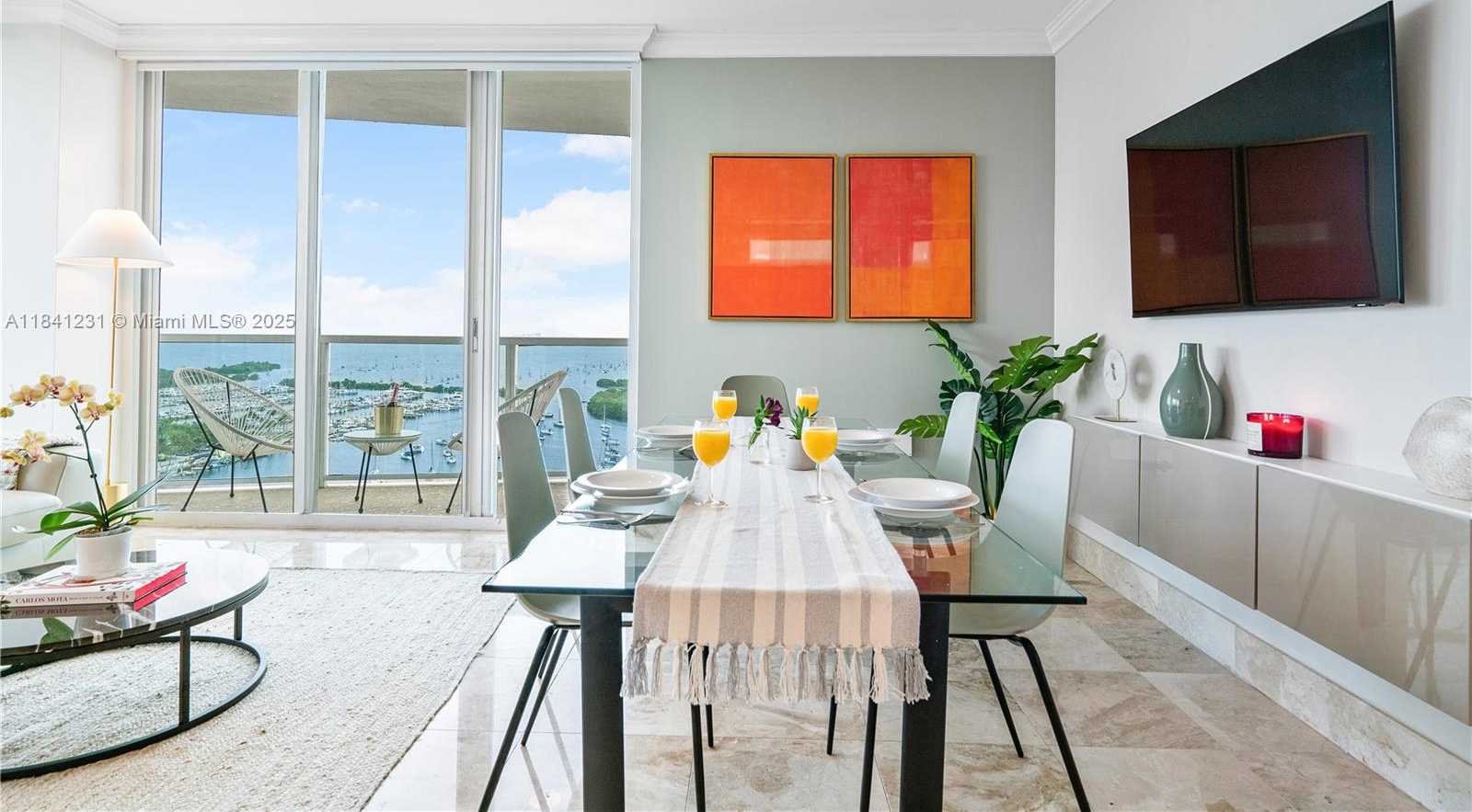 Small Image of 2889 MCFARLANE RD #1801, Miami Number 16