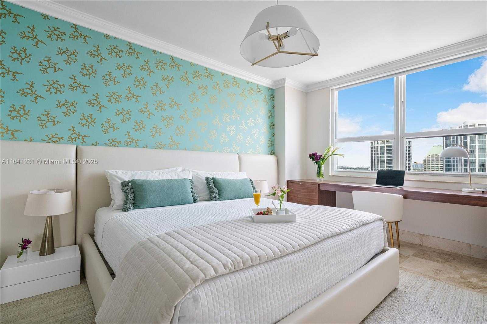 Small Image of 2889 MCFARLANE RD #1801, Miami Number 34