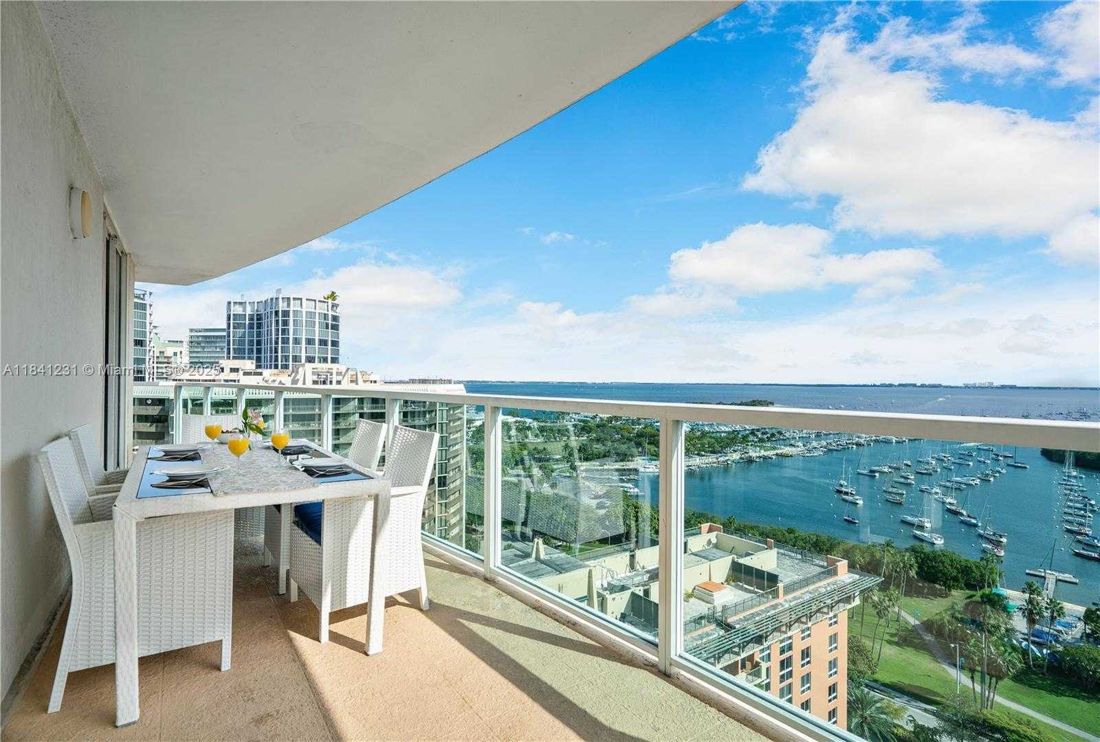 Small Image of 2889 MCFARLANE RD #1801, Miami Number 6