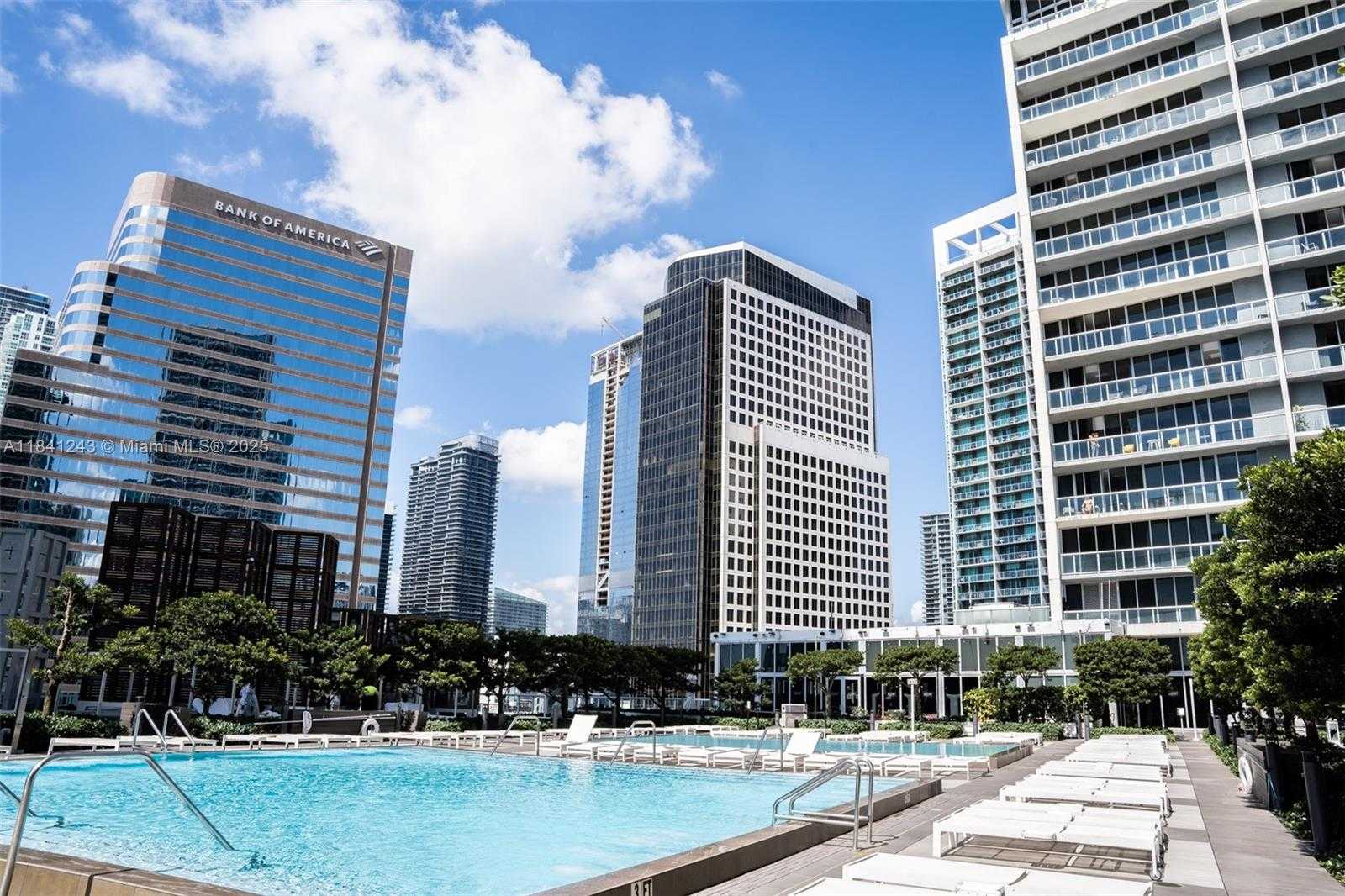 Small Image of 495 BRICKELL AVE #5009, Miami Number 78