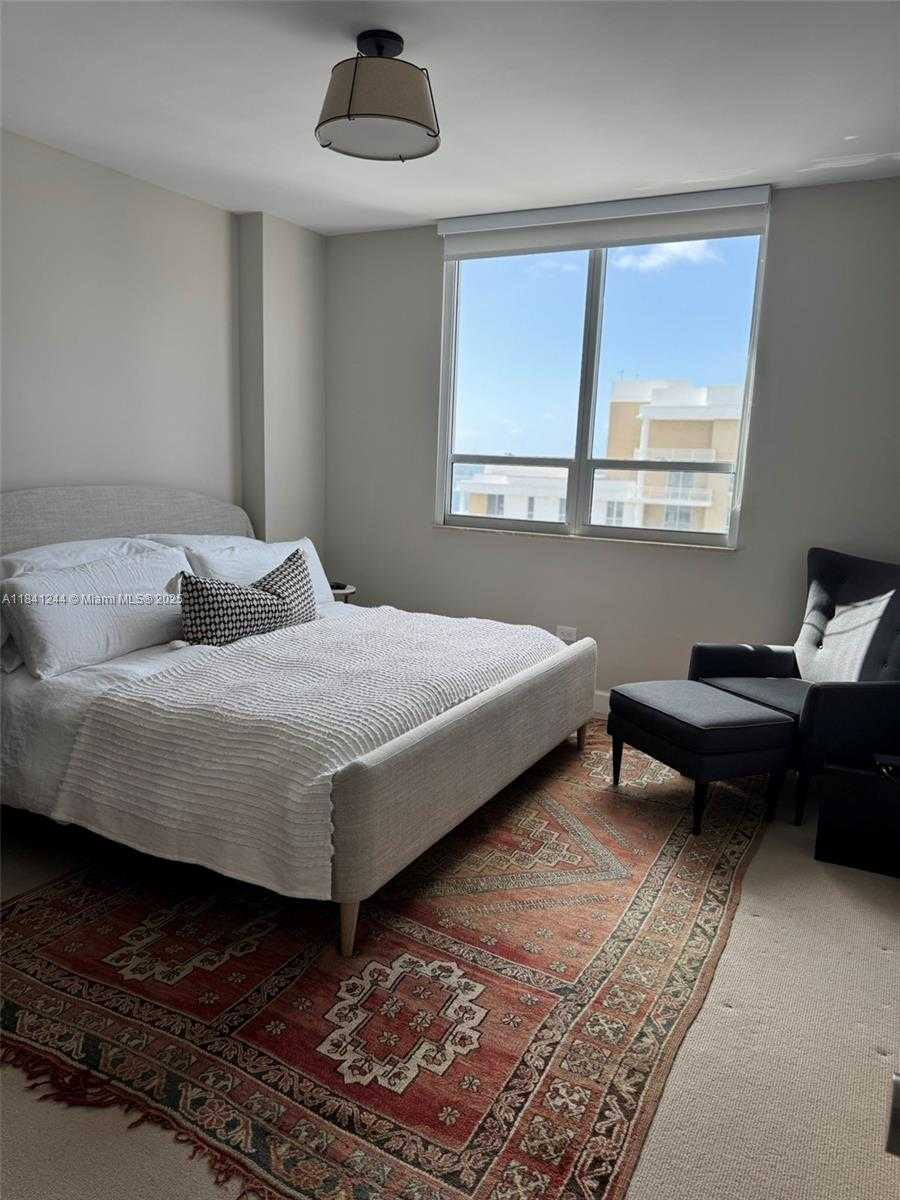 Small Image of 801 BRICKELL KEY BLVD #2705, Miami Number 11