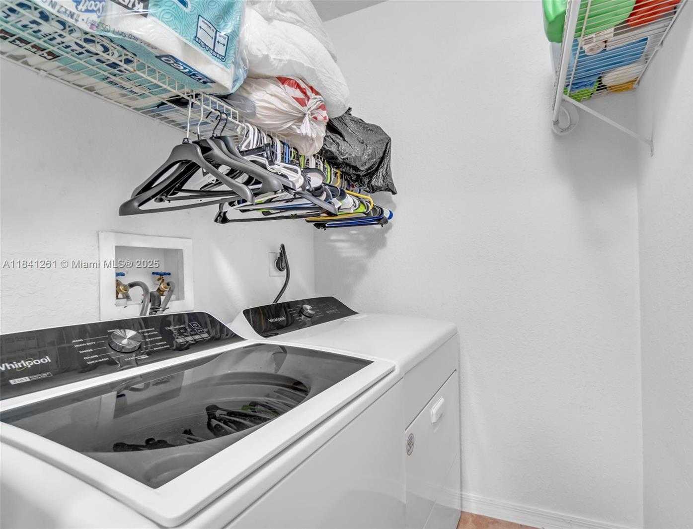 Small Image of 17153 SOUTH WEST 138TH CT, Miami Number 13