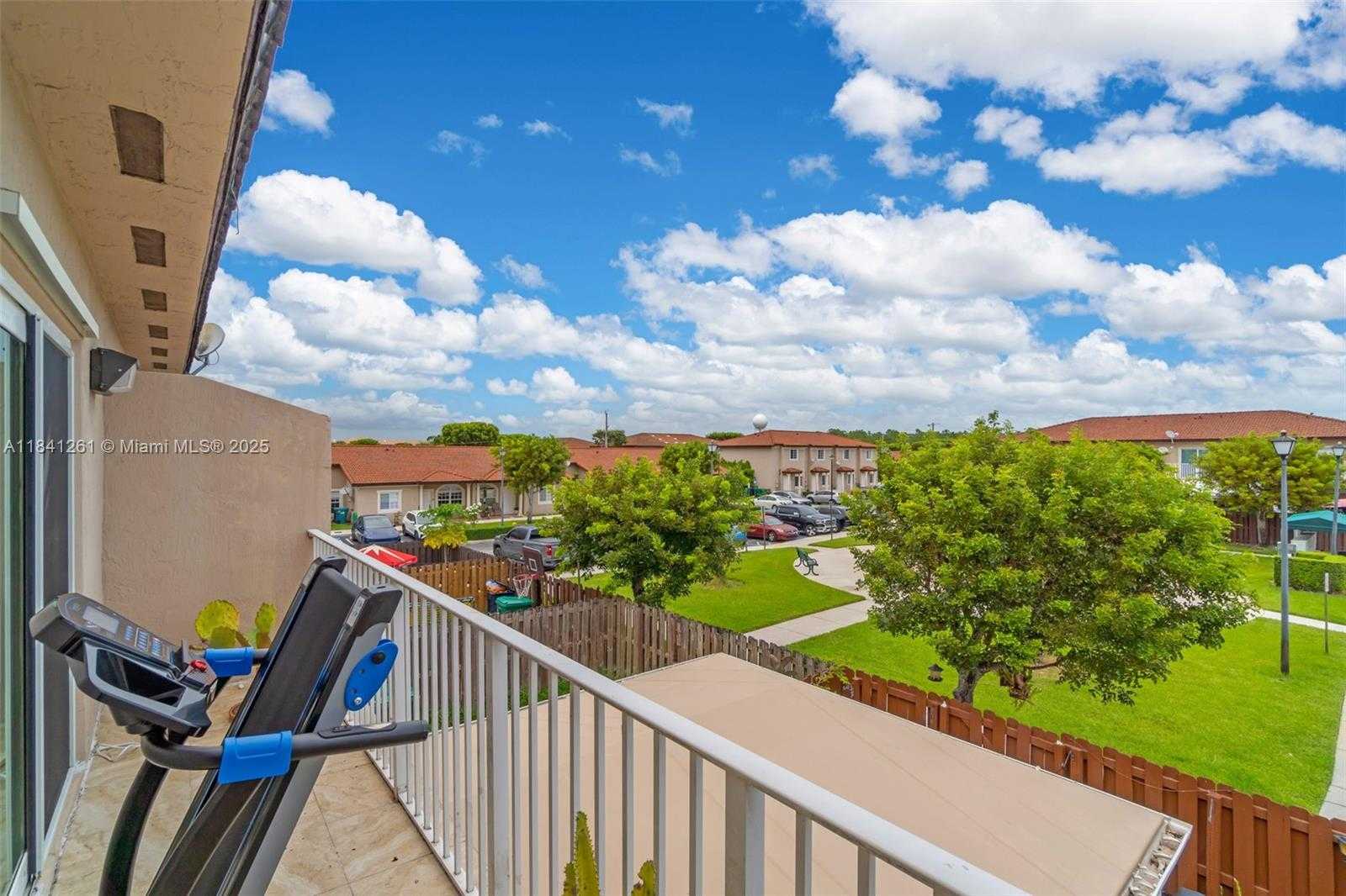 Small Image of 17153 SOUTH WEST 138TH CT, Miami Number 17
