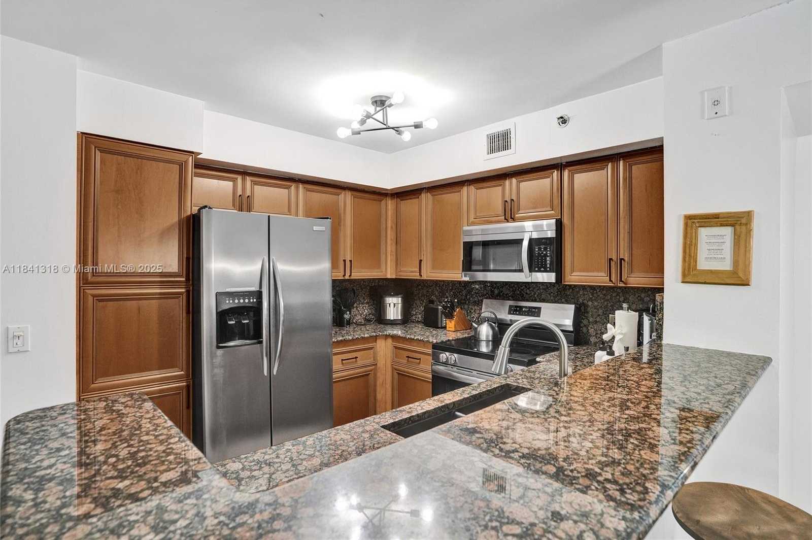 Small Image of 19701 EAST COUNTRY CLUB DR #5306, Aventura Number 10