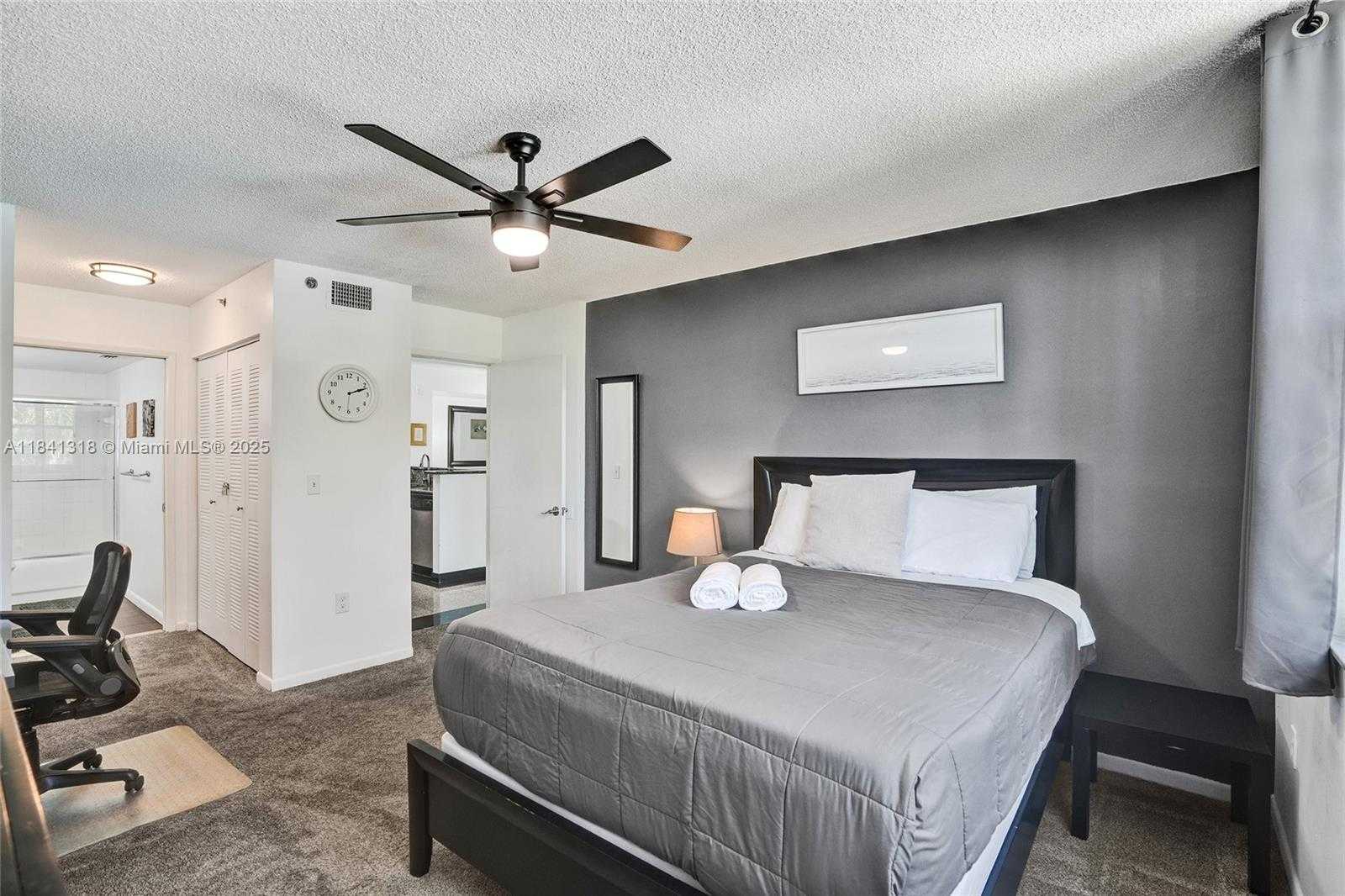 Small Image of 19701 EAST COUNTRY CLUB DR #5306, Aventura Number 15