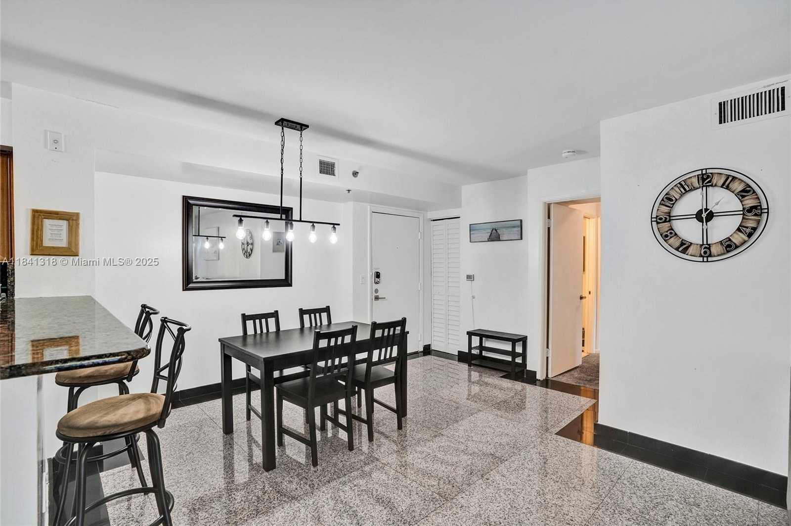 Small Image of 19701 EAST COUNTRY CLUB DR #5306, Aventura Number 3