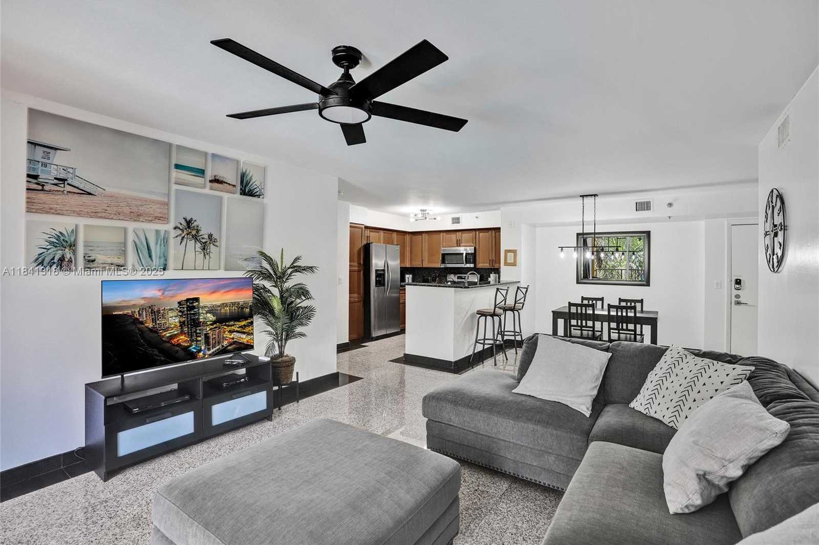 Small Image of 19701 EAST COUNTRY CLUB DR #5306, Aventura Number 6