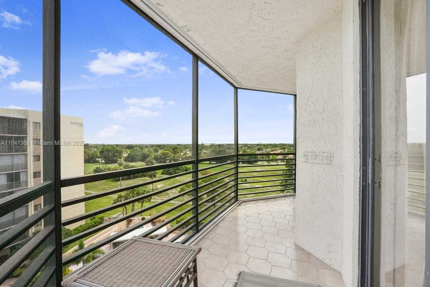 Small Image of 7200 RADICE CT #701, Lauderhill Number 27