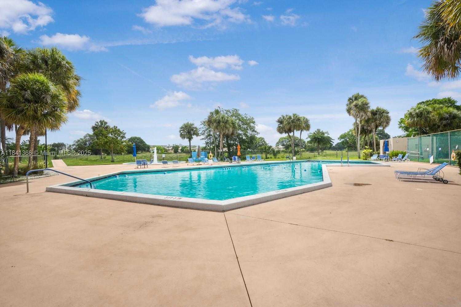 Small Image of 7200 RADICE CT #701, Lauderhill Number 37