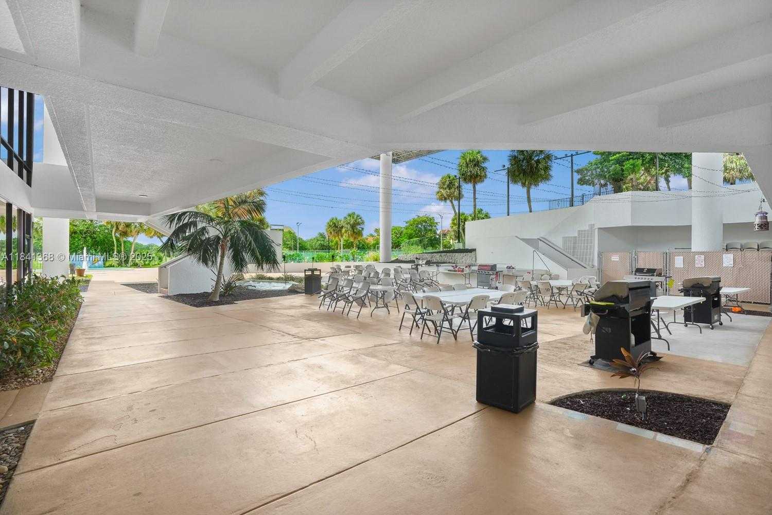 Small Image of 7200 RADICE CT #701, Lauderhill Number 38