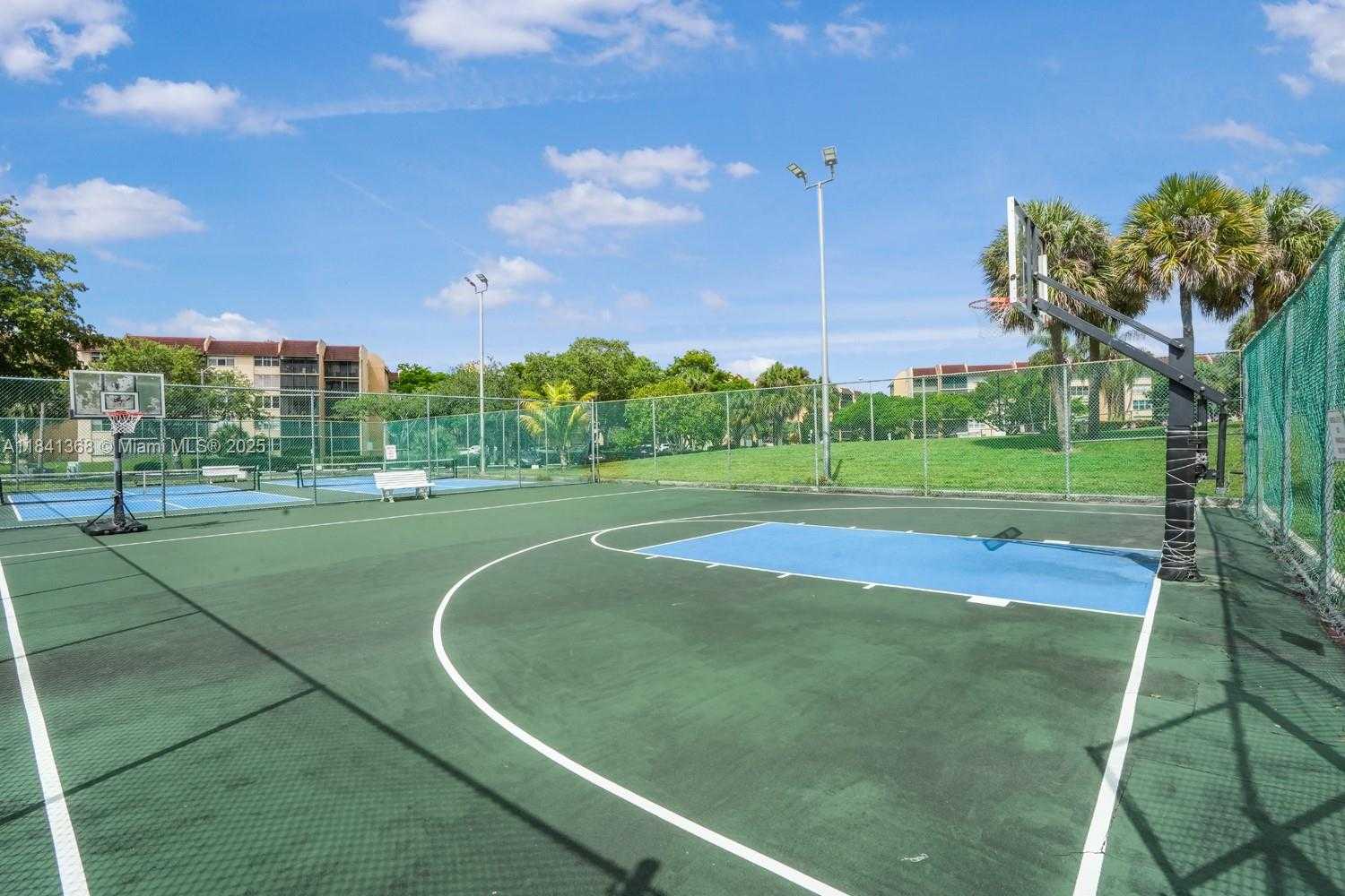 Small Image of 7200 RADICE CT #701, Lauderhill Number 45