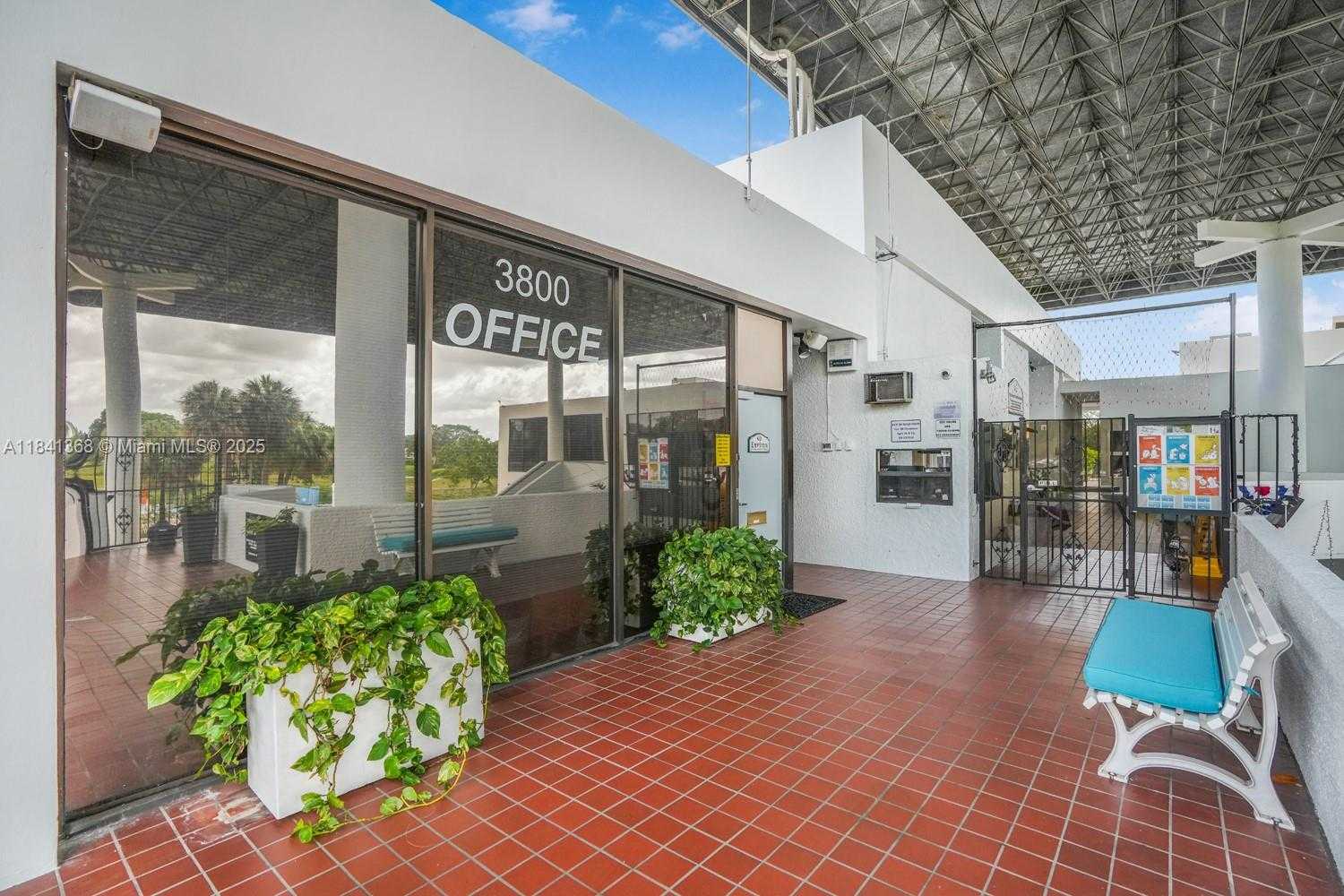 Small Image of 7200 RADICE CT #701, Lauderhill Number 51