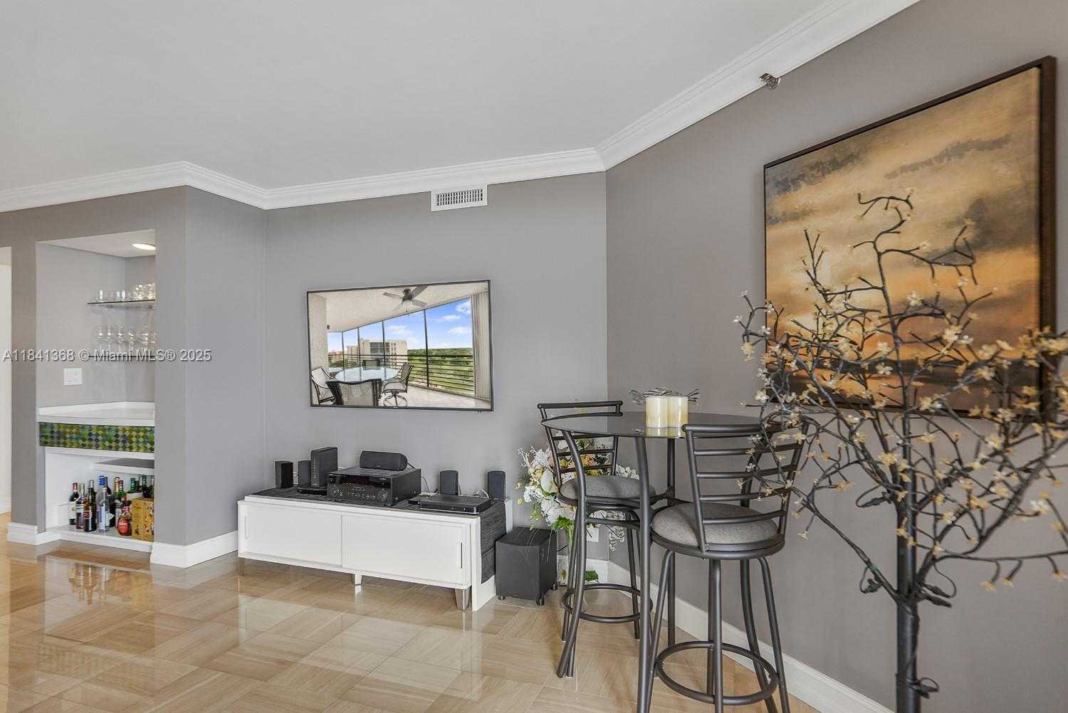 Small Image of 7200 RADICE CT #701, Lauderhill Number 6
