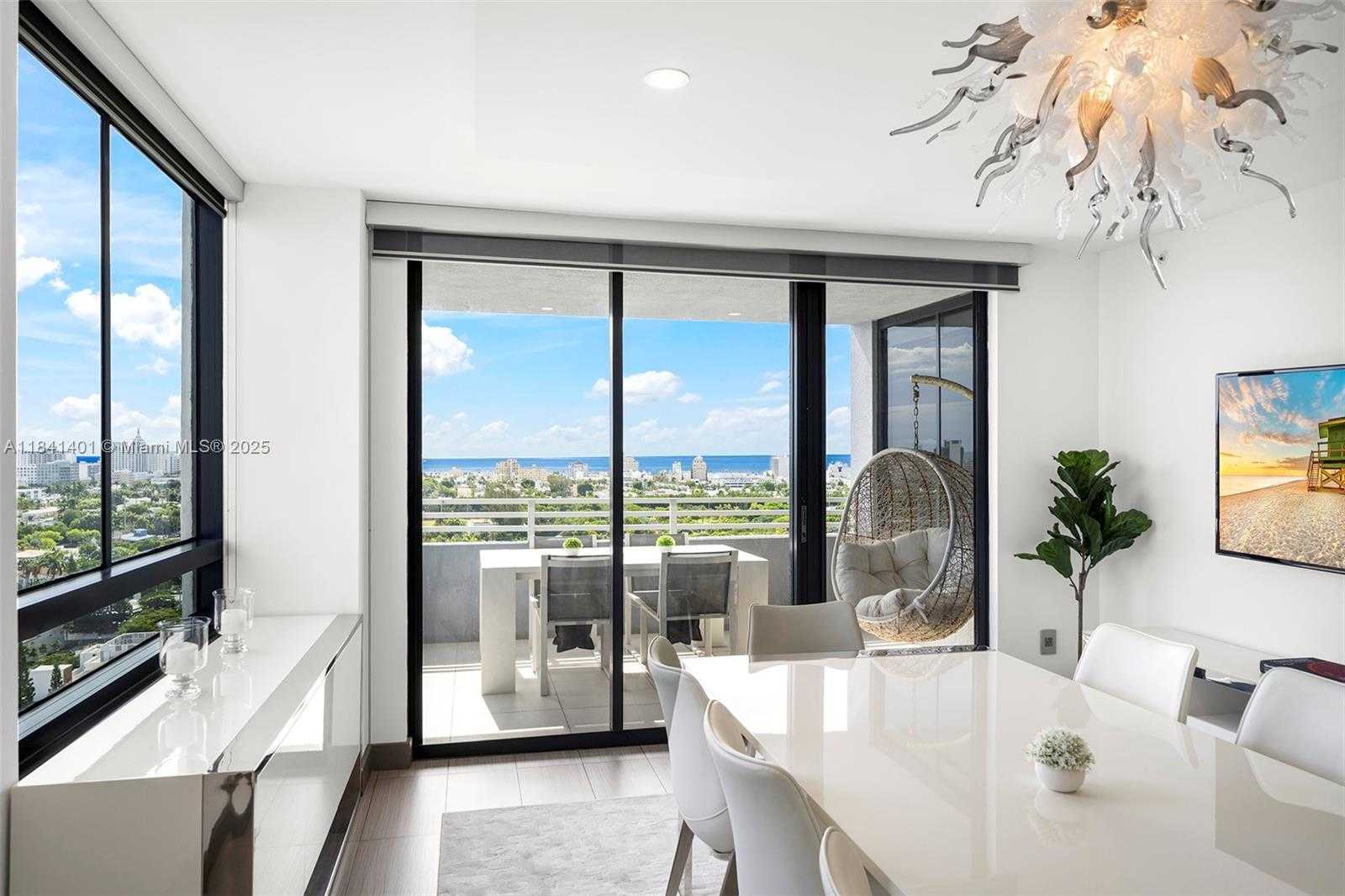 Small Image of 1330 WEST AVE #1813, Miami Beach Number 23