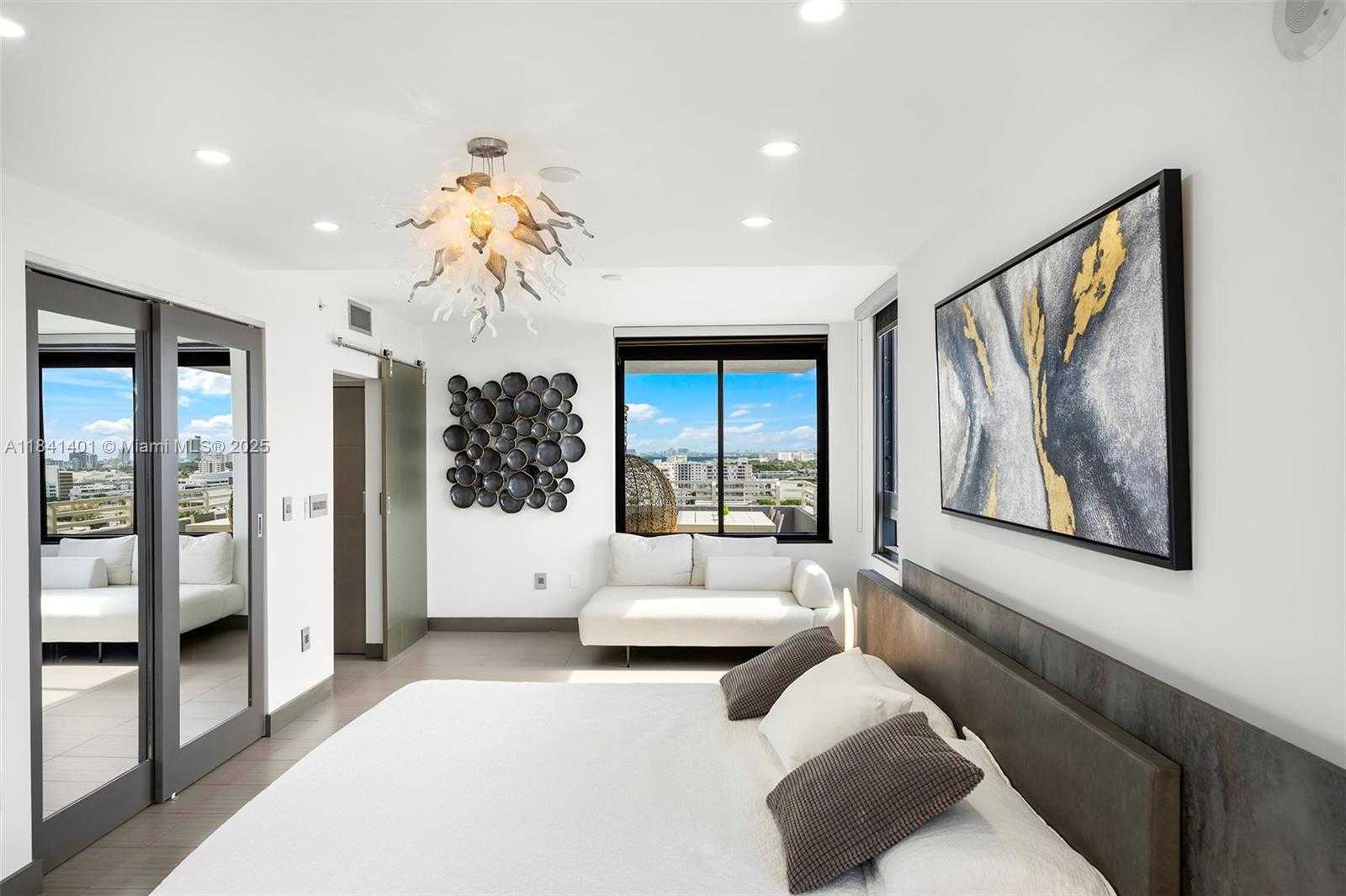 Small Image of 1330 WEST AVE #1813, Miami Beach Number 34
