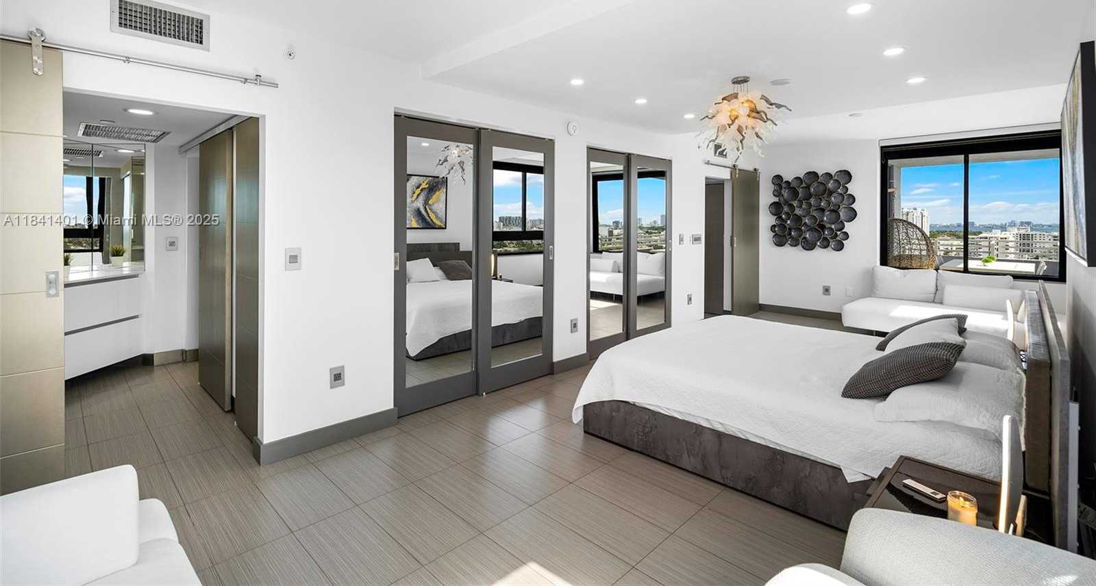 Small Image of 1330 WEST AVE #1813, Miami Beach Number 40