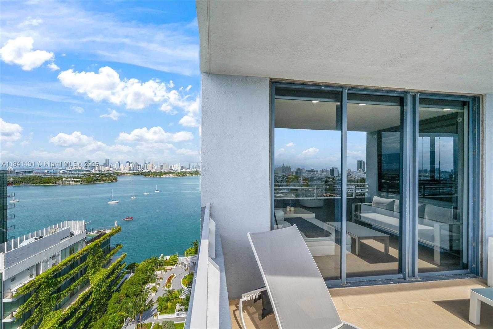 Small Image of 1330 WEST AVE #1813, Miami Beach Number 8