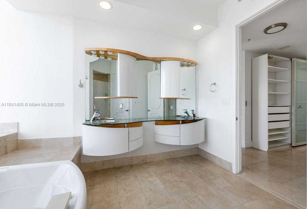 Small Image of 18101 COLLINS AVE #4601, Sunny Isles Beach Number 11