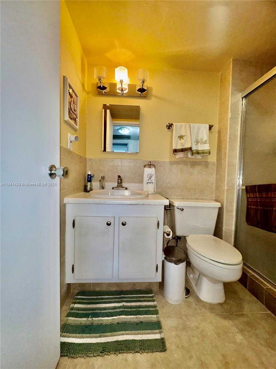 Small Image of 20100 WEST COUNTRY CLUB DR #PH-04, Aventura Number 18