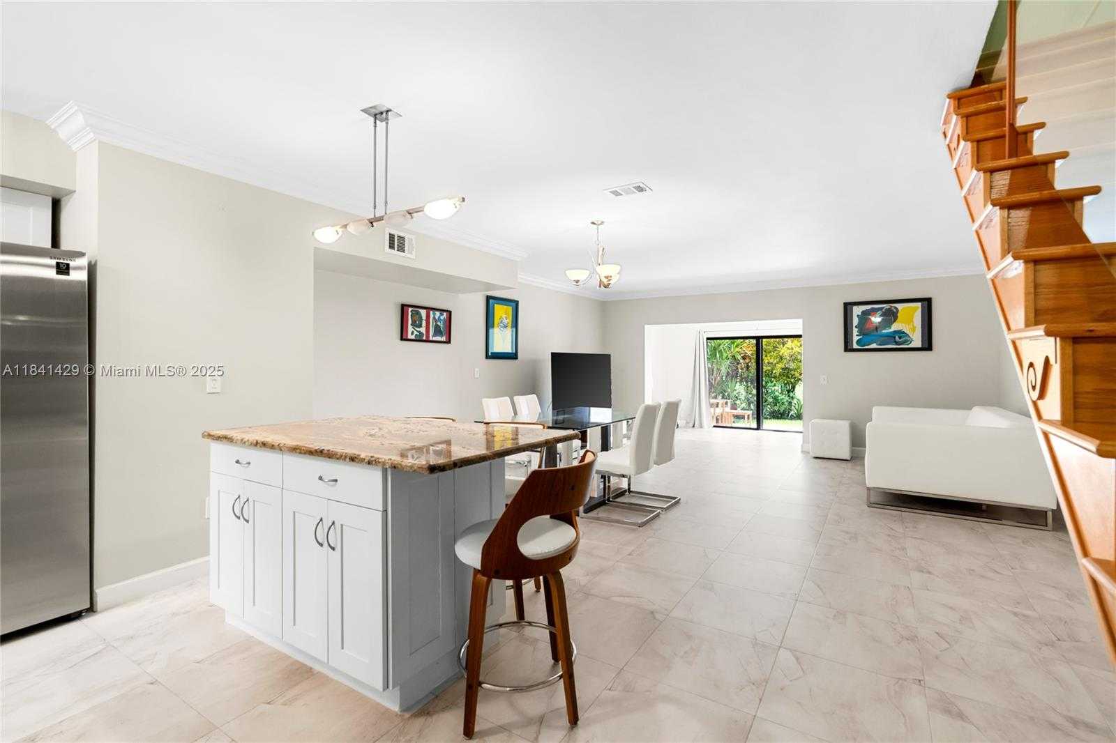 Small Image of 2159 NORTH 14TH AVE, Hollywood Number 11