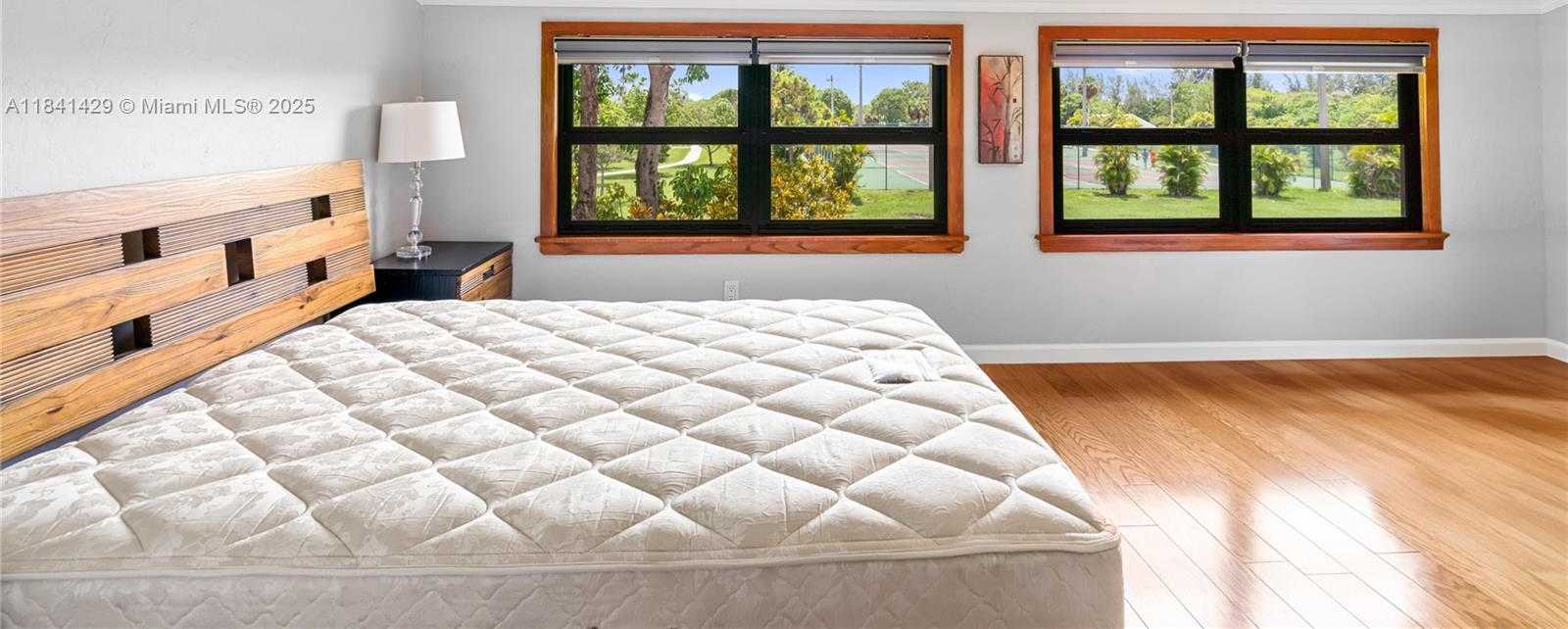 Small Image of 2159 NORTH 14TH AVE, Hollywood Number 28