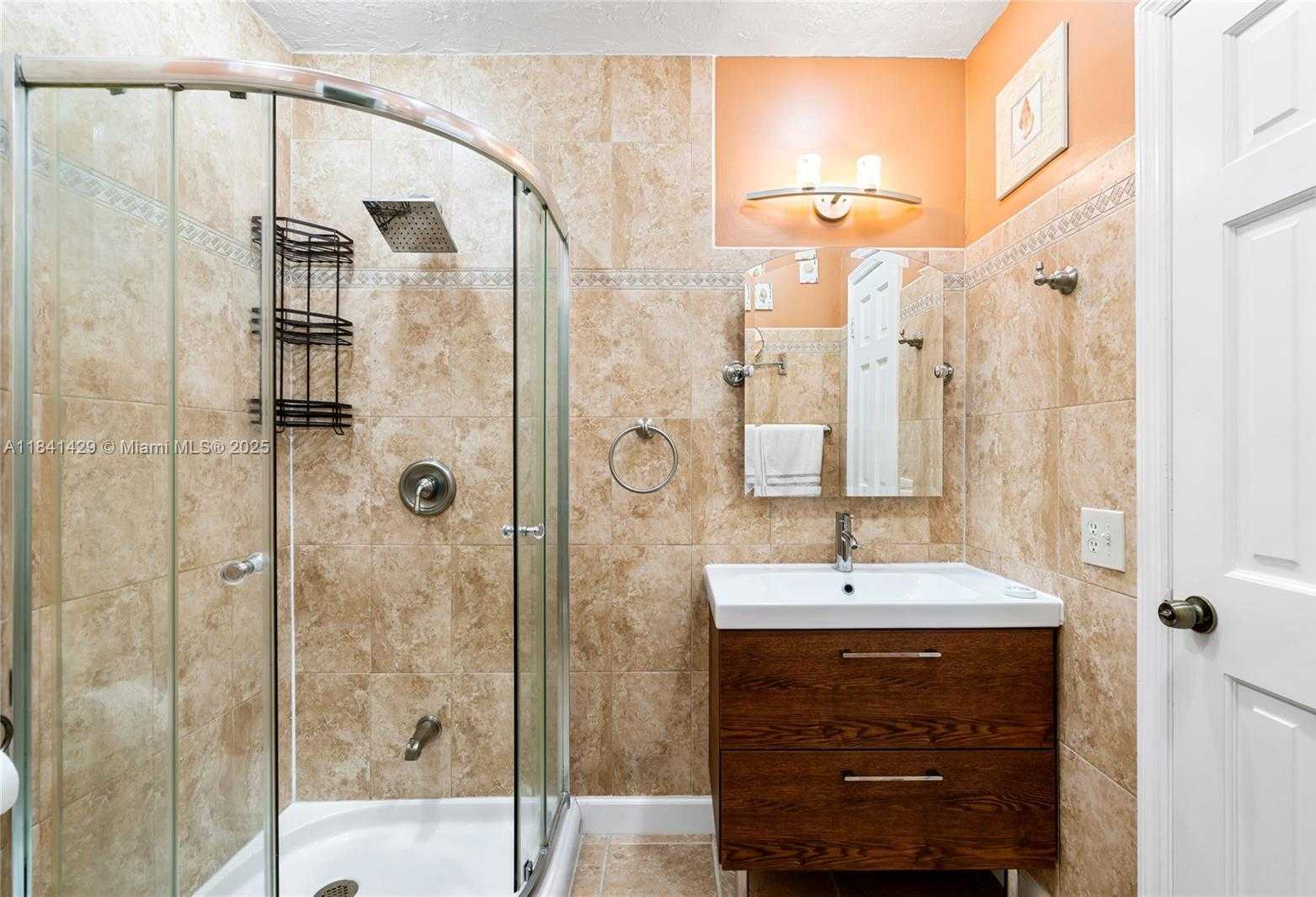 Small Image of 2159 NORTH 14TH AVE, Hollywood Number 36