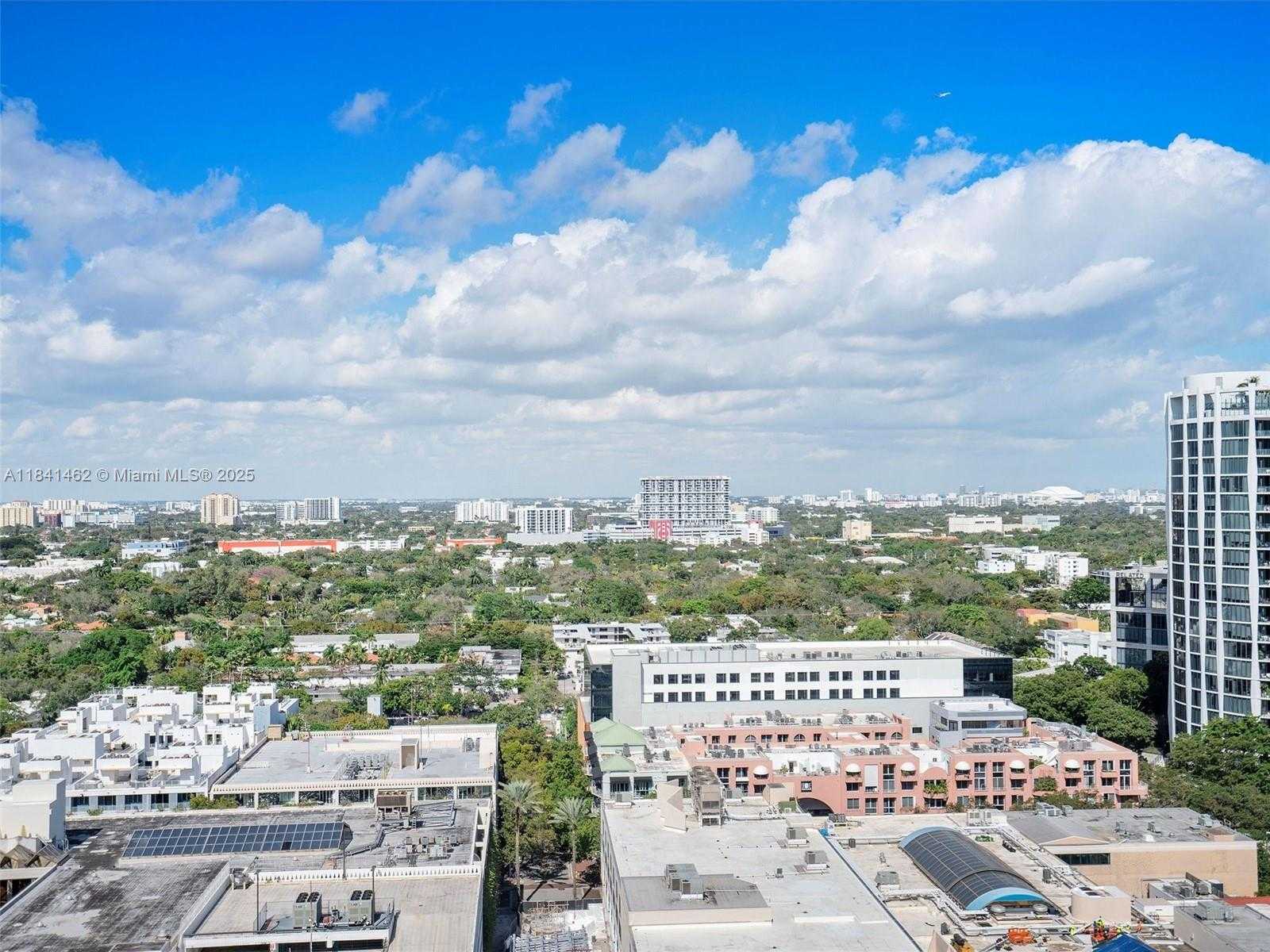 Small Image of 2889 MCFARLANE RD #2105, Miami Number 41