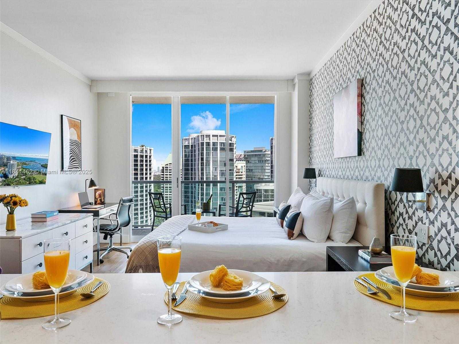 Small Image of 2889 MCFARLANE RD #2105, Miami Number 46