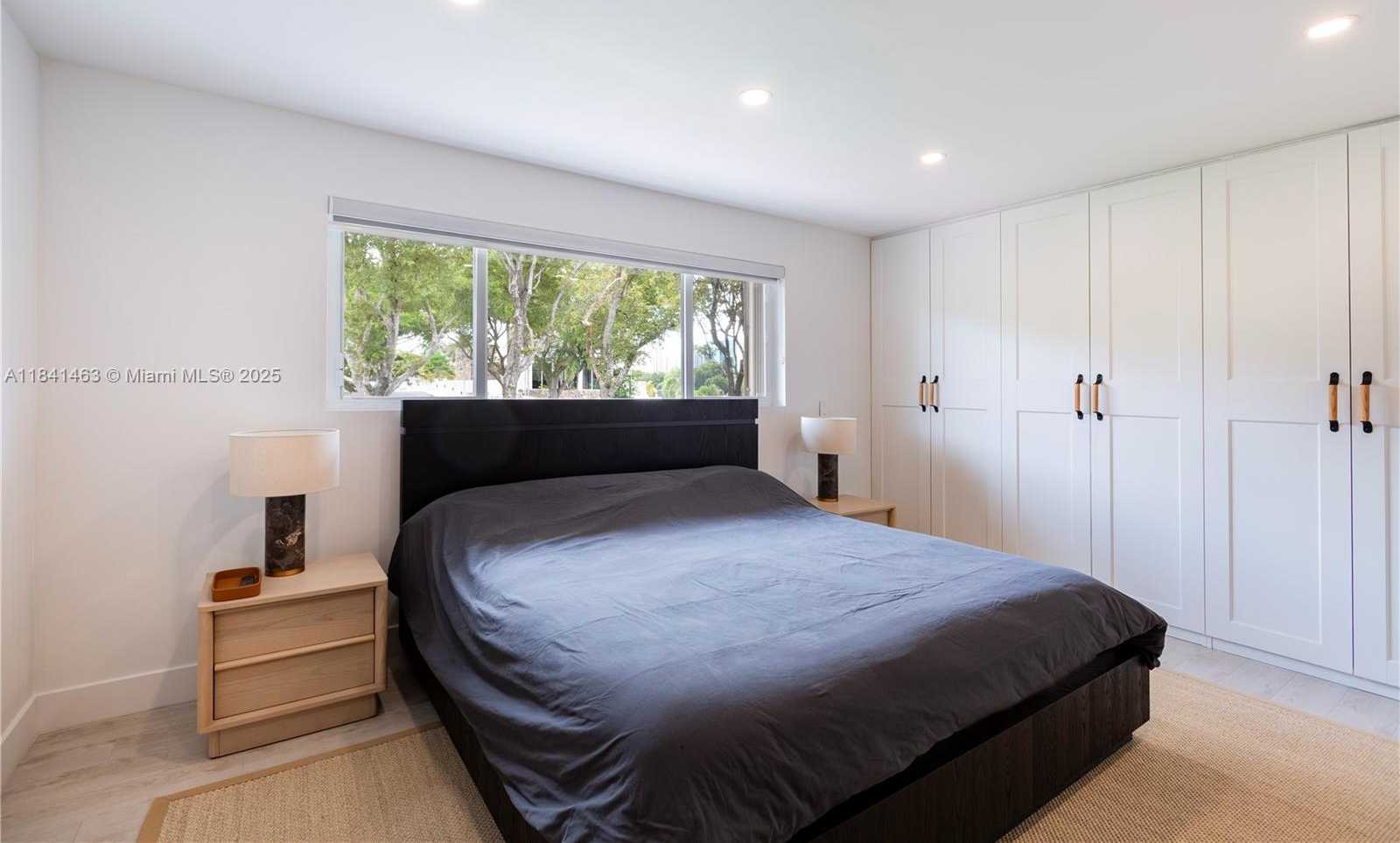 Small Image of 8225 SOUTH WEST 81ST CT, Miami Number 14