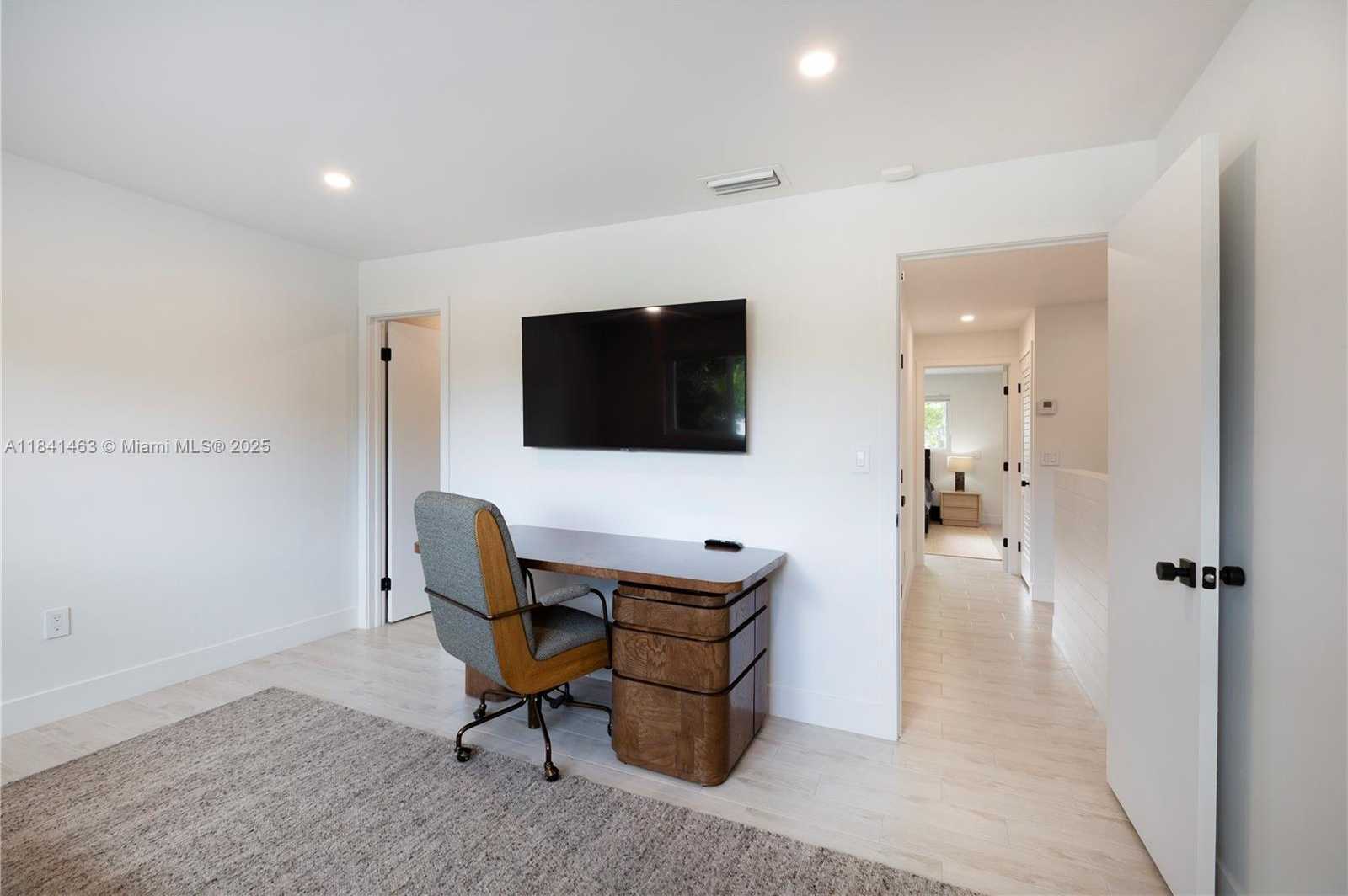 Small Image of 8225 SOUTH WEST 81ST CT, Miami Number 15