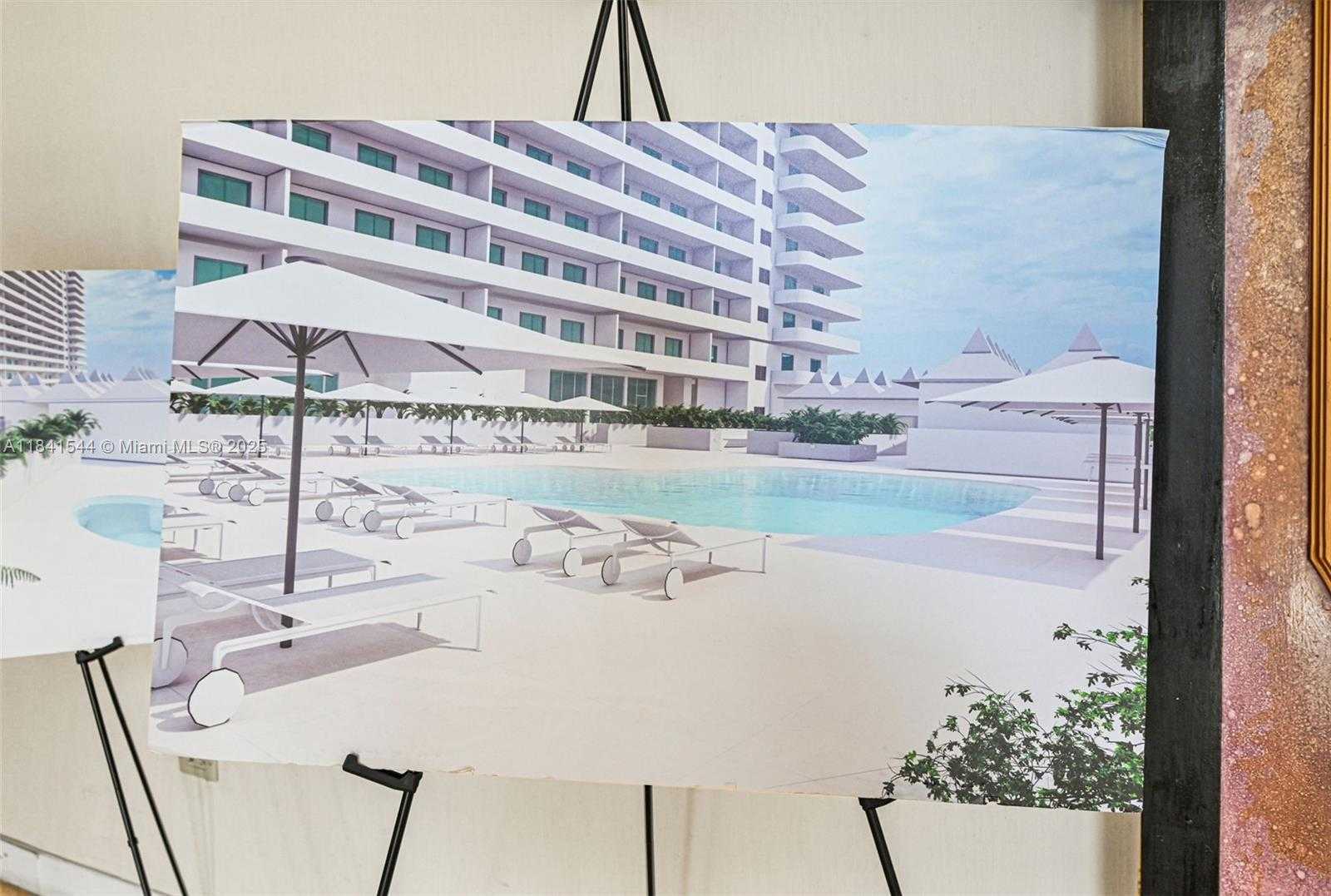 Small Image of 5555 COLLINS AVE #17A, Miami Beach Number 43
