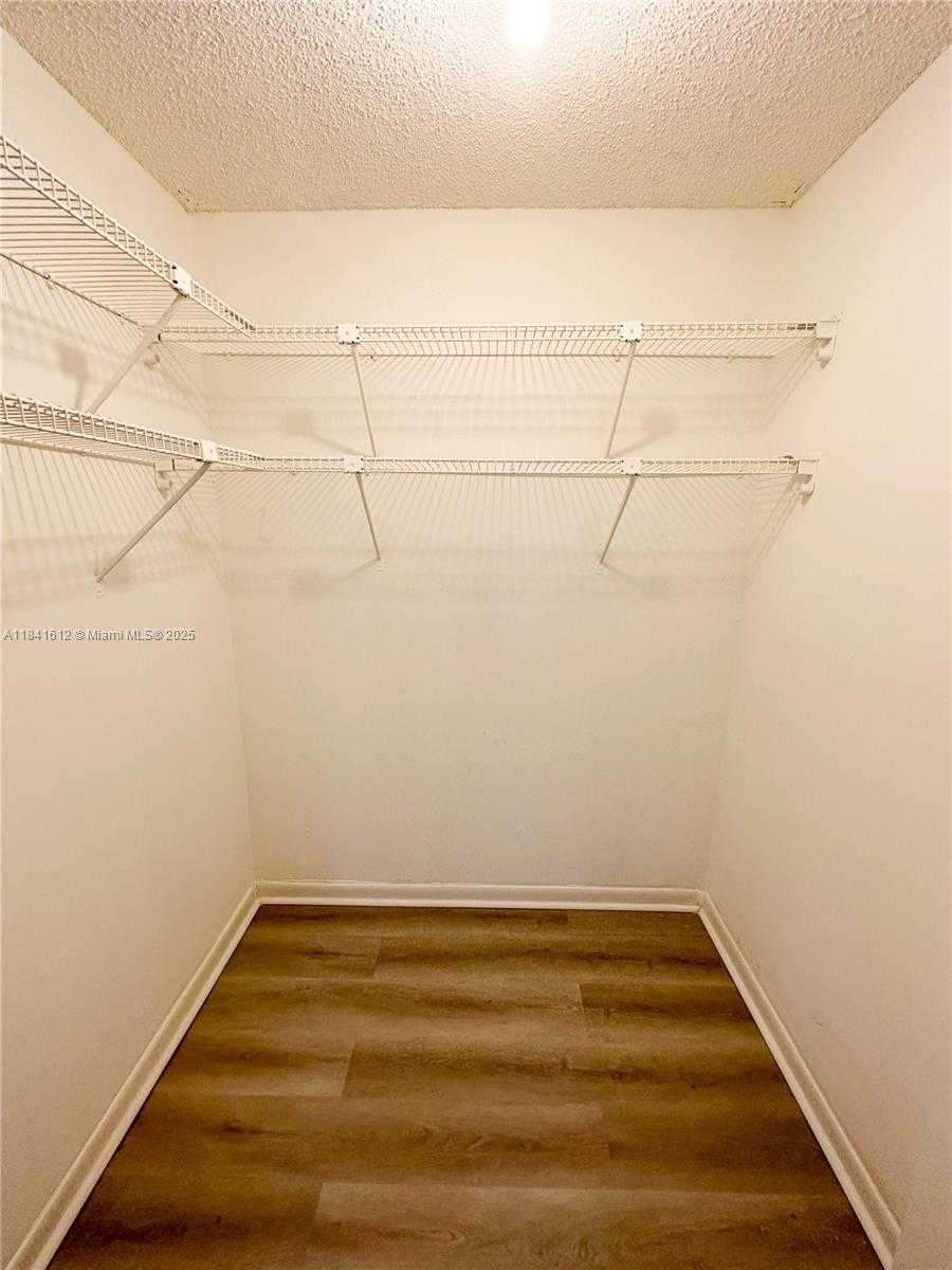 Small Image of 17011 NORTH BAY RD #216, Sunny Isles Beach Number 10