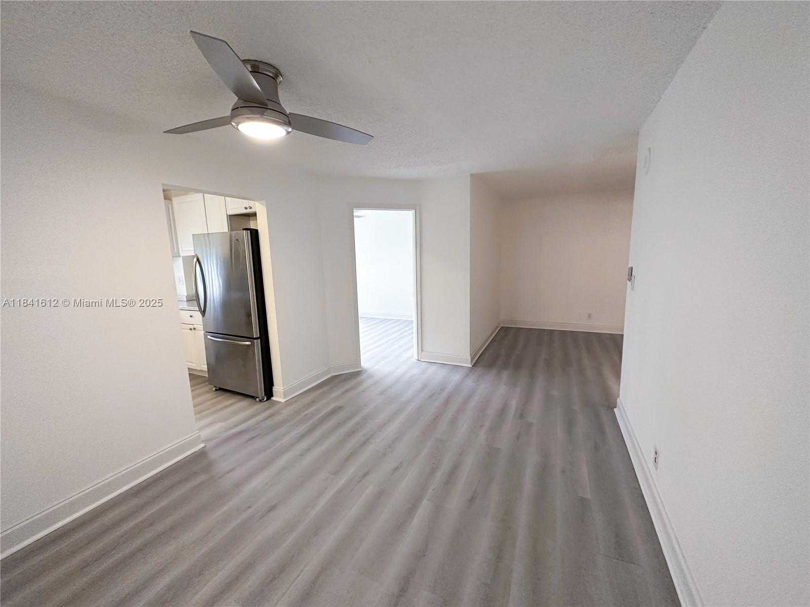 Small Image of 17011 NORTH BAY RD #216, Sunny Isles Beach Number 7
