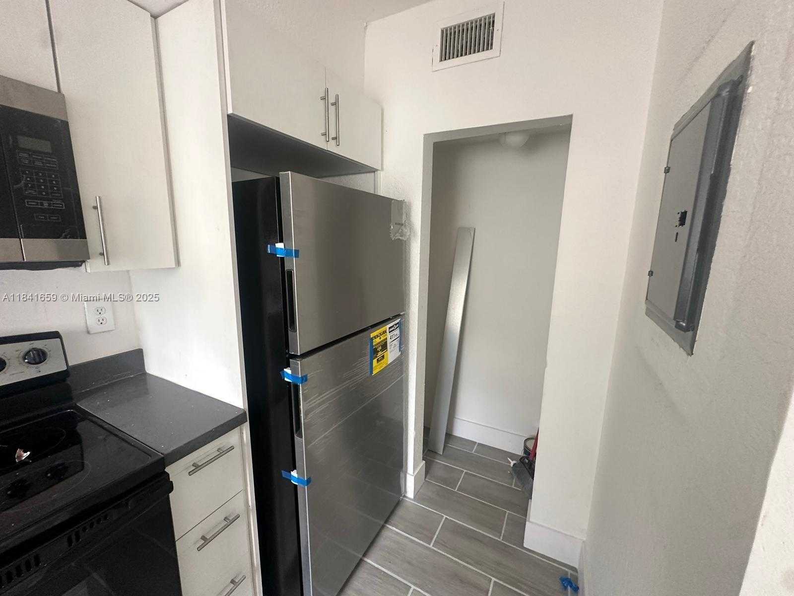 Small Image of 8325 NORTH WEST 5TH AVE #8325, Miami Number 3