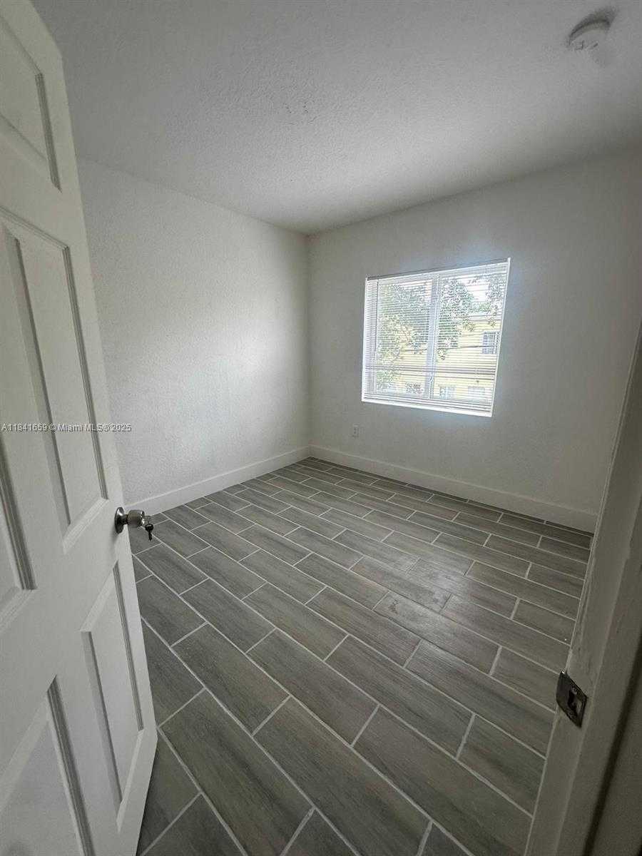 Small Image of 8325 NORTH WEST 5TH AVE #8325, Miami Number 7