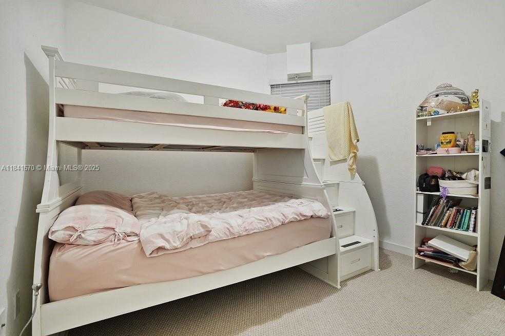 Small Image of 15500 SOUTH WEST 136TH ST #202, Miami Number 15