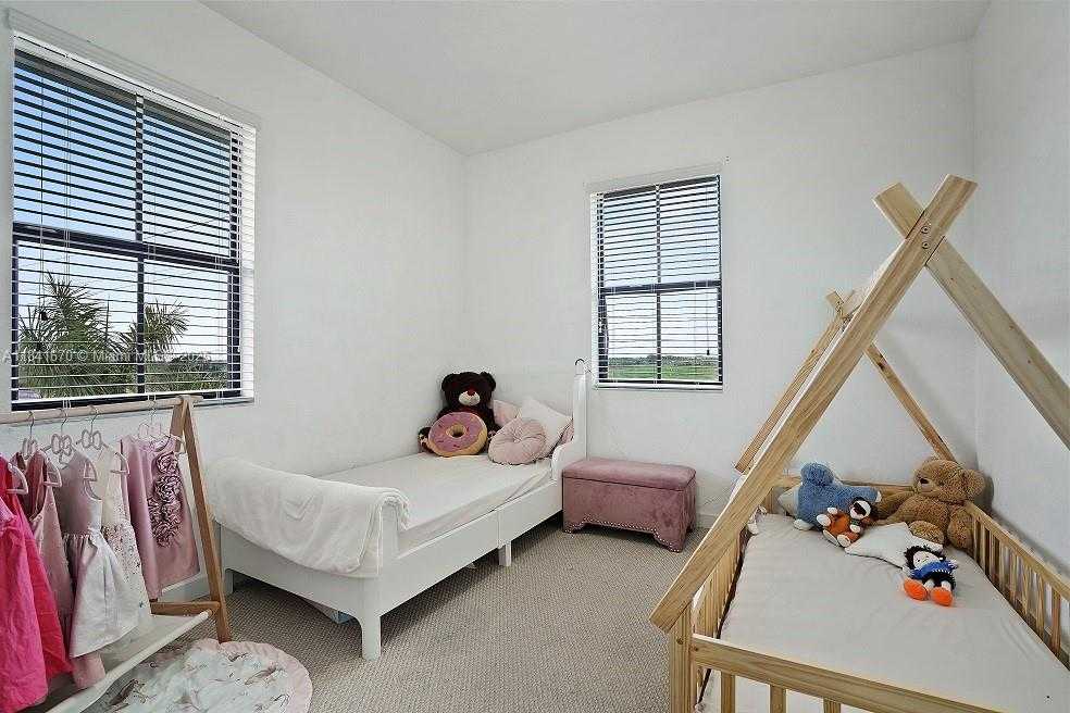 Small Image of 15500 SOUTH WEST 136TH ST #202, Miami Number 16